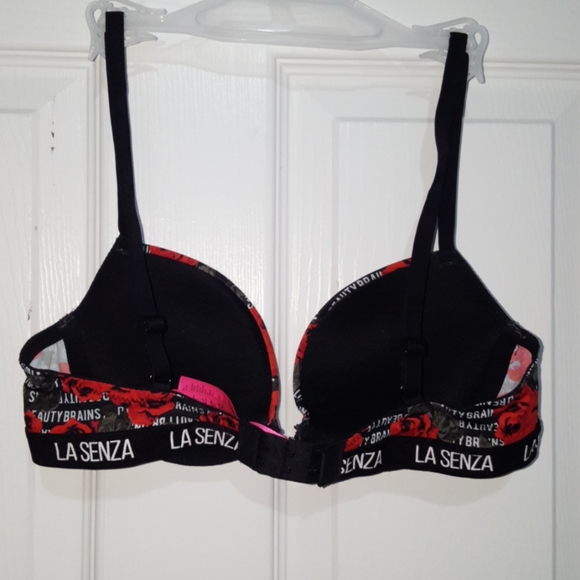 La SENZA Remix Push Up Plunge underwire bra. - Picture 2 of 4